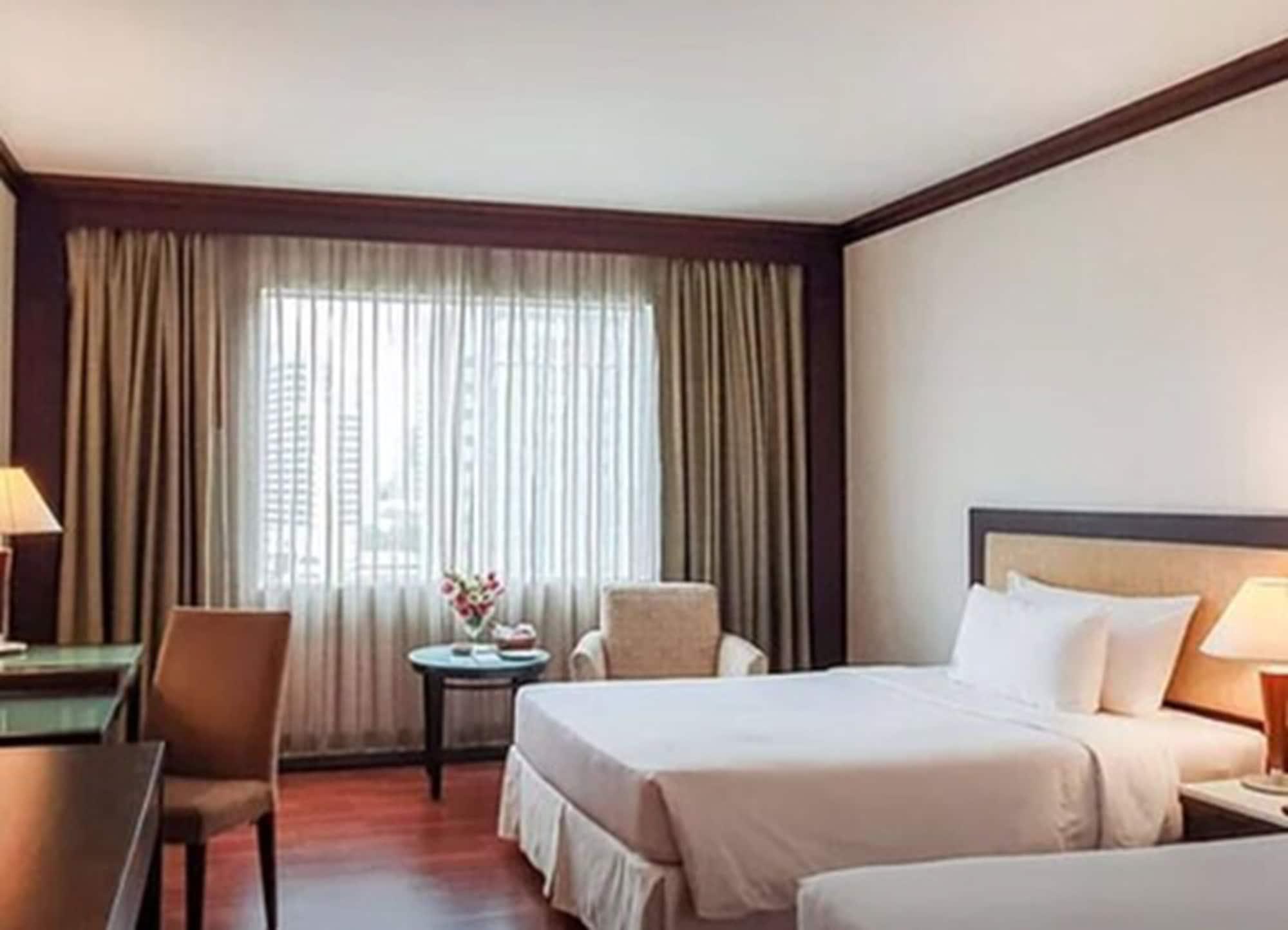 Zenith Sukhumvit Hotel Bangkok Luaran gambar