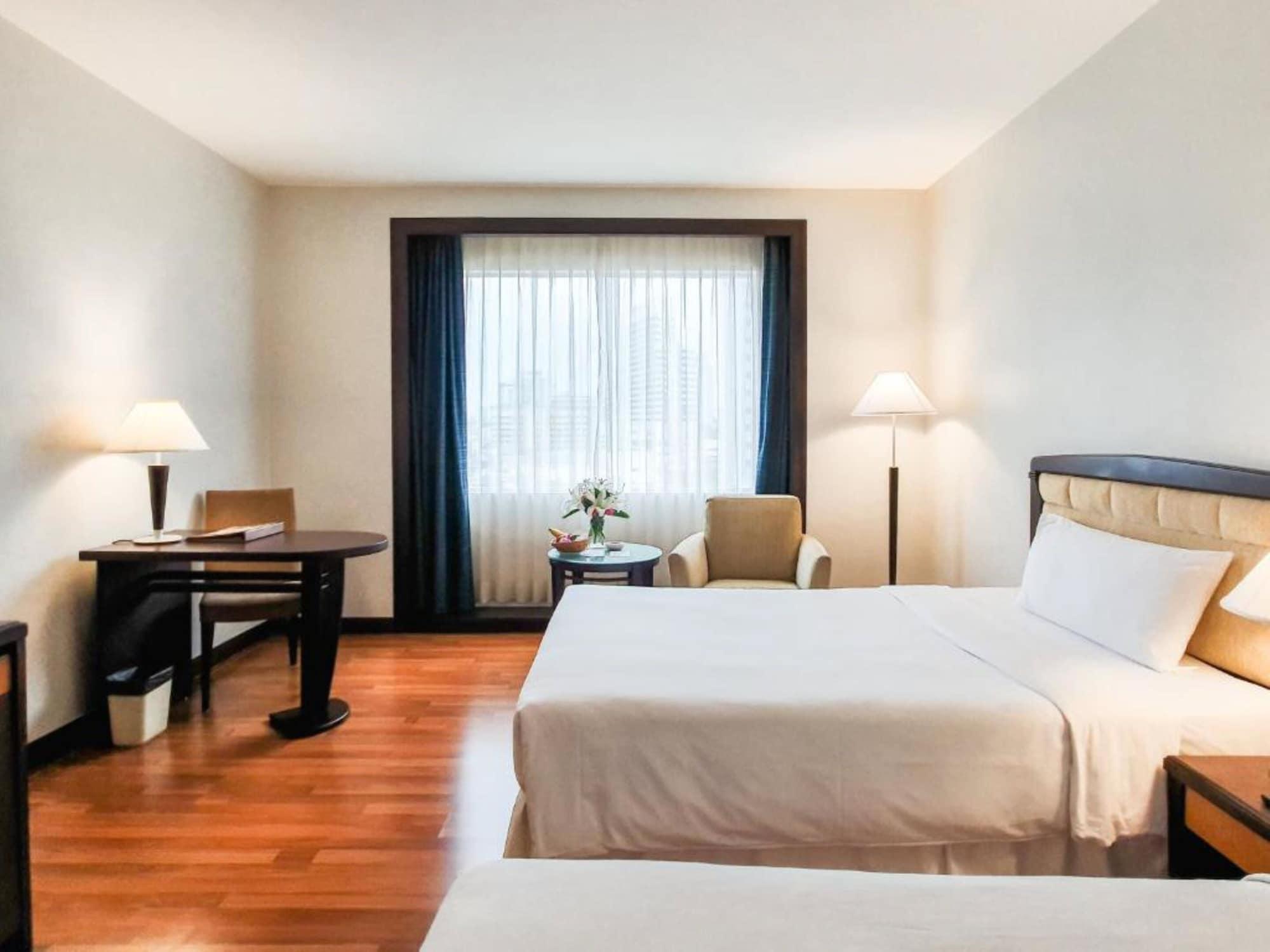 Zenith Sukhumvit Hotel Bangkok Luaran gambar