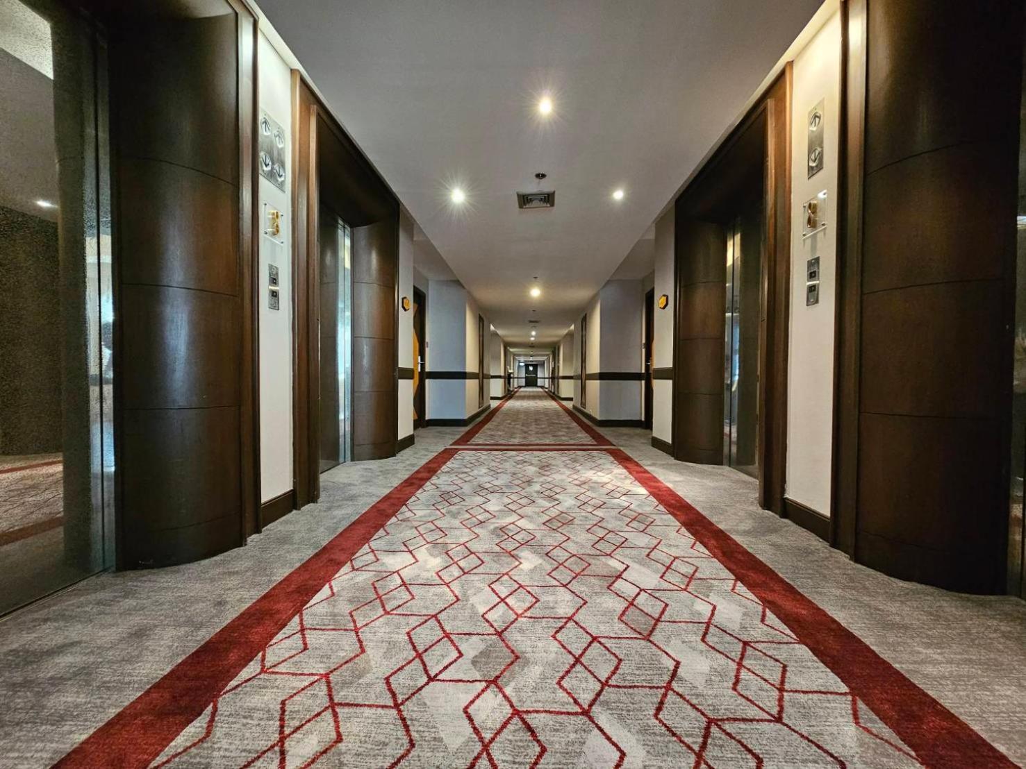 Zenith Sukhumvit Hotel Bangkok Luaran gambar